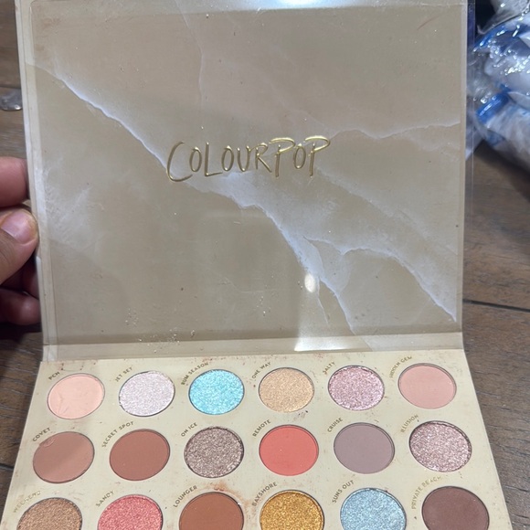 ColourPop You're Golden Palette - Picture 3 of 4